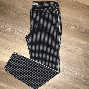 ⭐️Old Navy “The Diva” pants